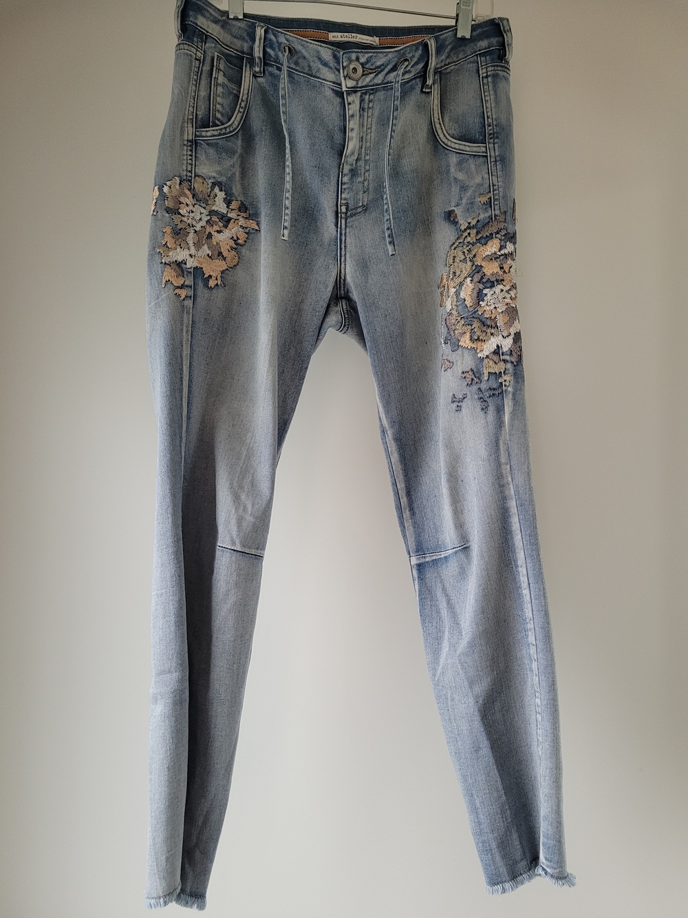 NILE Atelier Embroidered Floral Jeans Size 31 | Drawstring Waist | Boho Denim